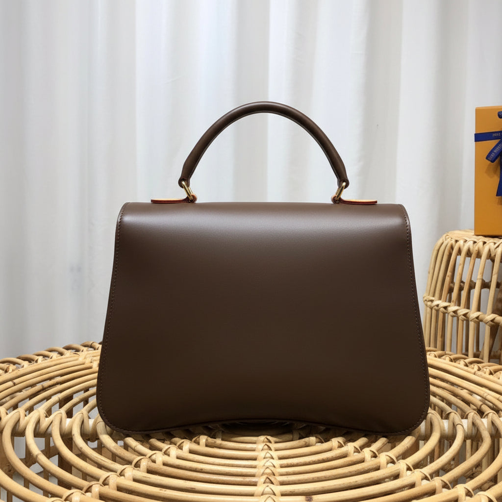 LV MRLL SAD MNG CVS Handbag